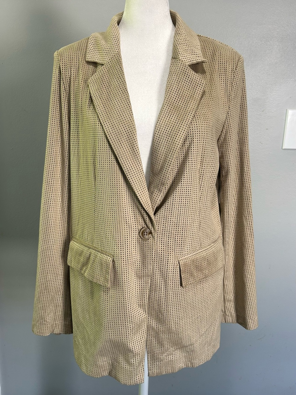 Evereve Taupe Beige Weston Perforated Blazer Faux Suede Soft Draping Edgy XS